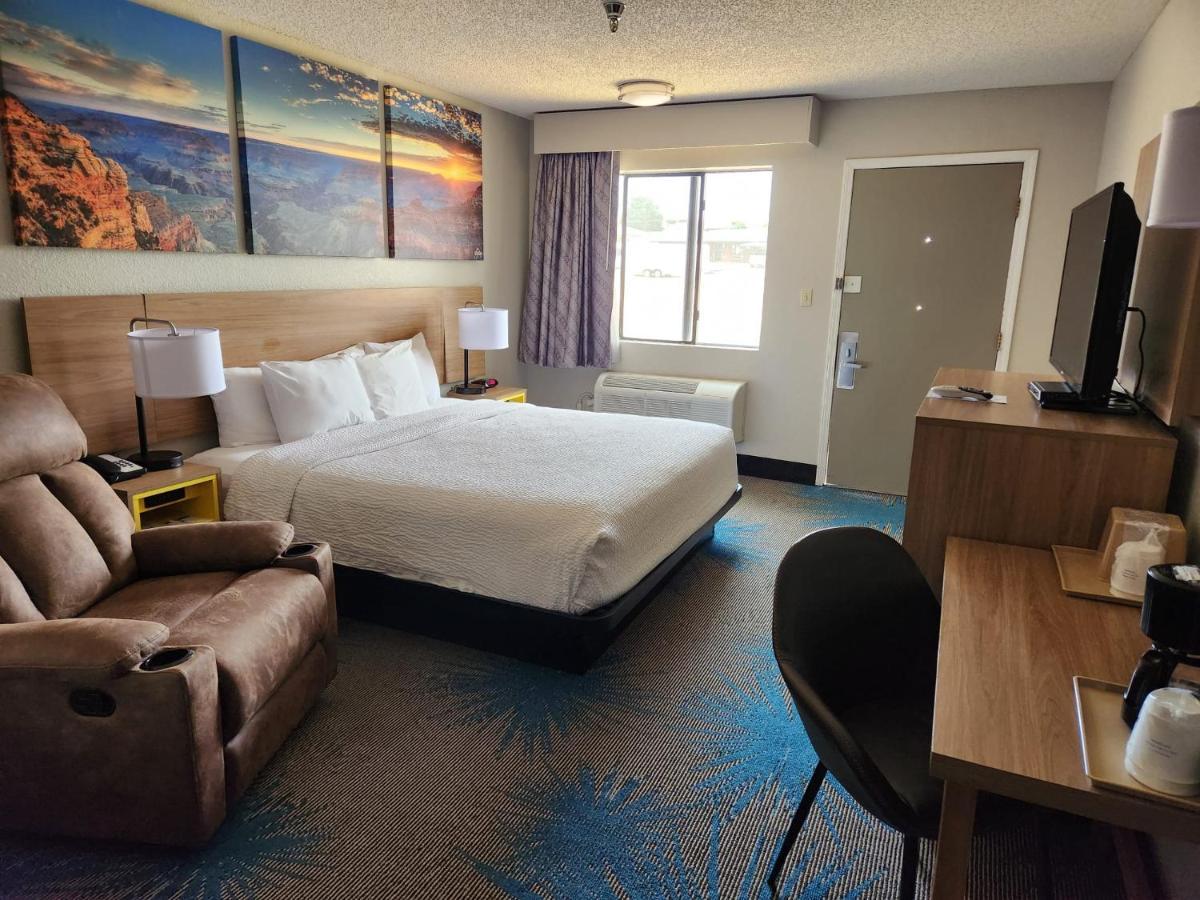 Days Inn By Wyndham Tucumcari Bagian luar foto
