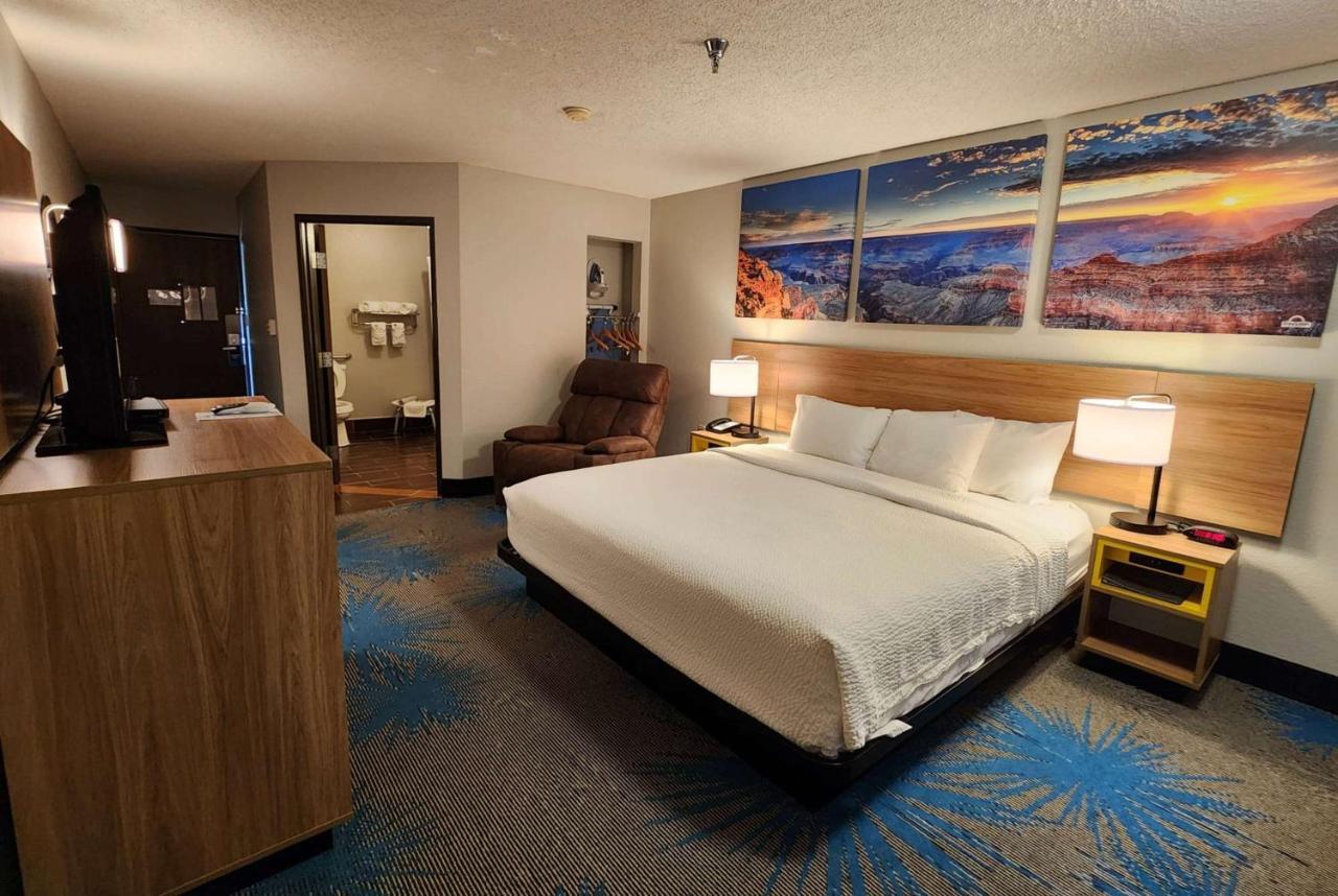 Days Inn By Wyndham Tucumcari Bagian luar foto