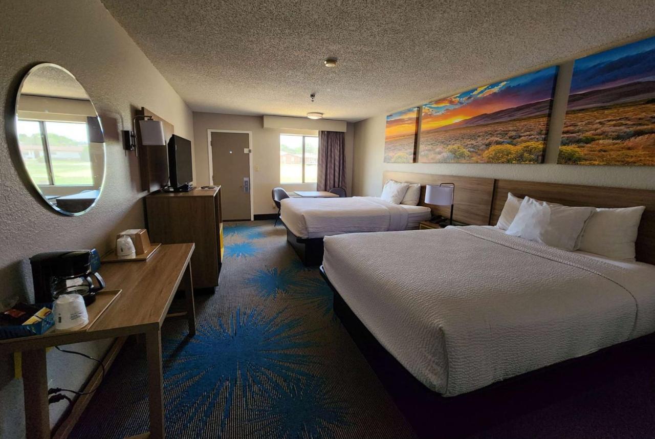 Days Inn By Wyndham Tucumcari Bagian luar foto
