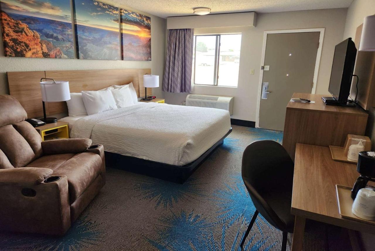 Days Inn By Wyndham Tucumcari Bagian luar foto